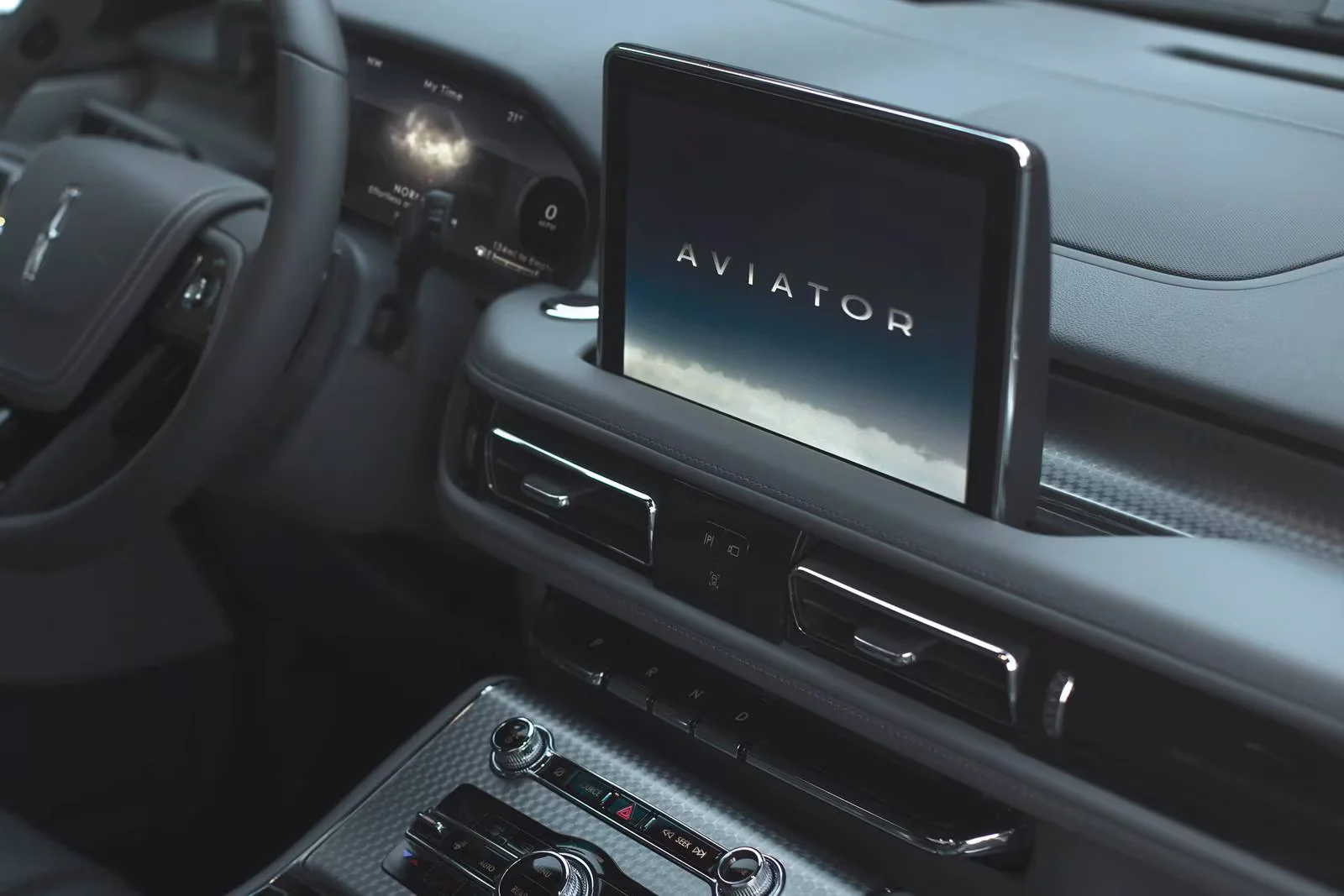 2024_lincoln_aviator_4dr-suv_reserve_cc_oem_1_1600x1067-1