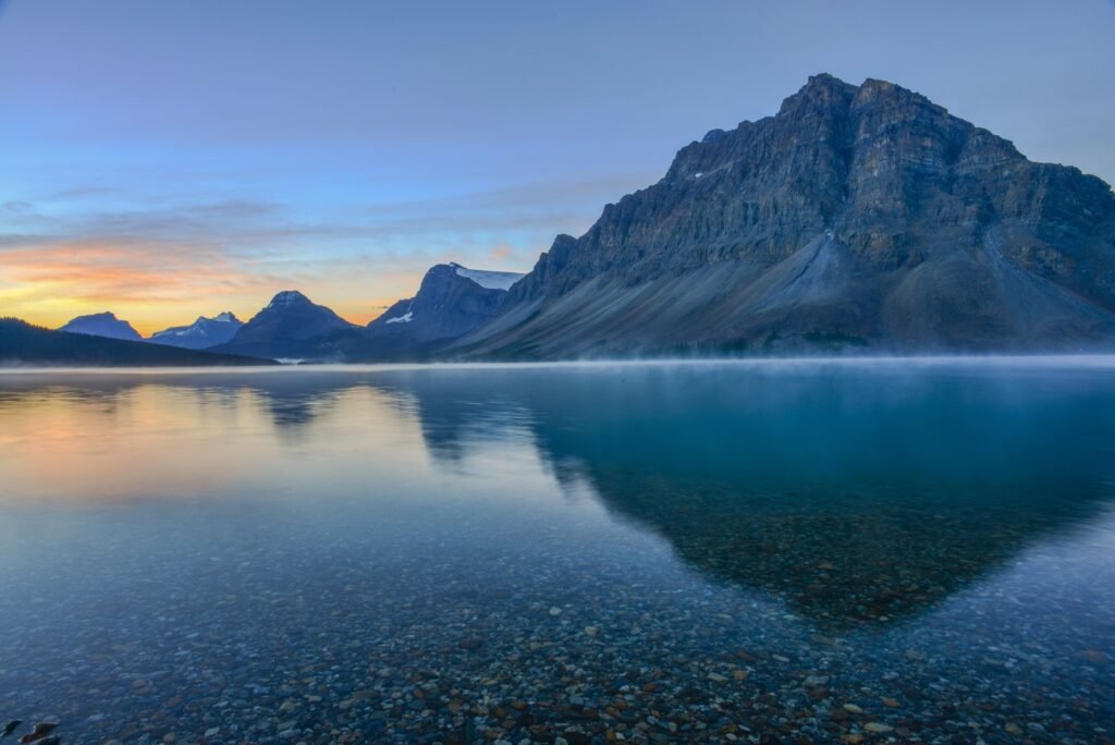 Sunrise at Bow Lake in Banff National Park
